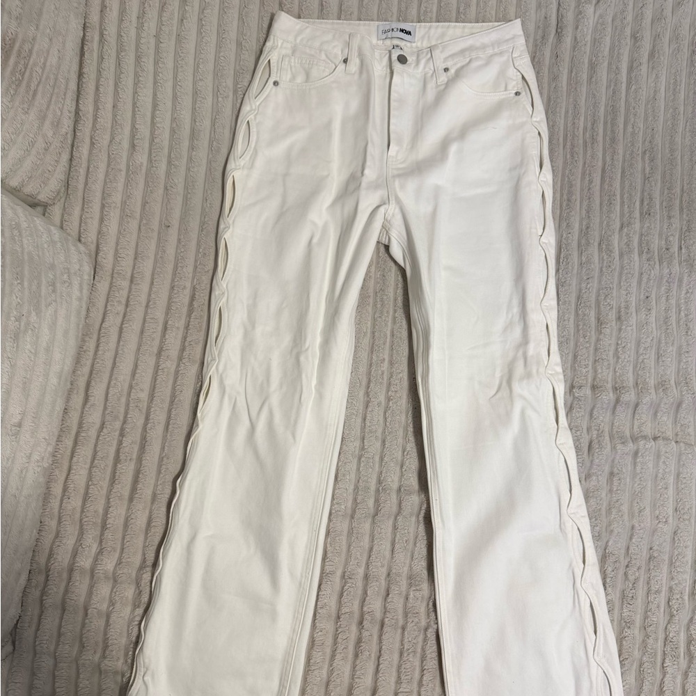 White Jeans